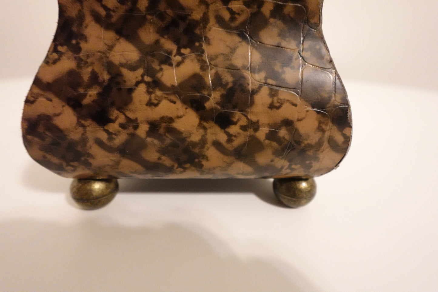 Elegant Vintage Fleur-de-Lis Keepsake Box in Rich Brown Faux Leather - 7 inches Tall