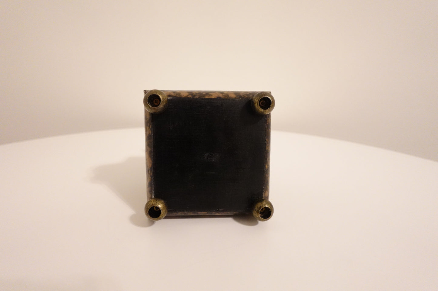 Elegant Vintage Fleur-de-Lis Keepsake Box in Rich Brown Faux Leather - 7 inches Tall