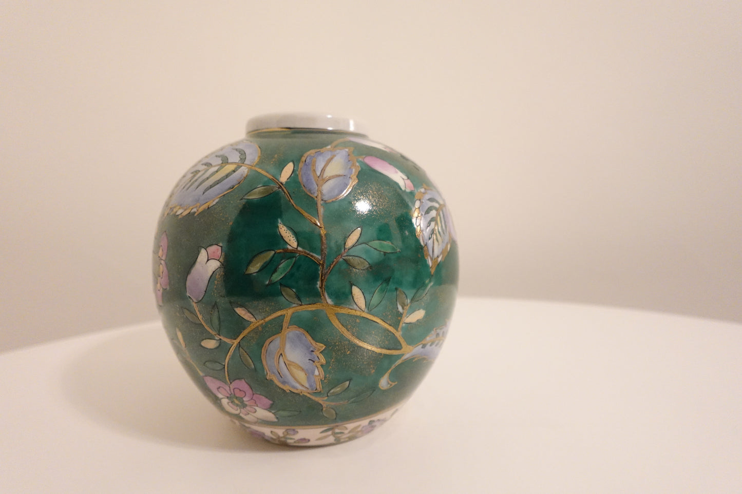 Hand Painted Vintage Chinese Vase